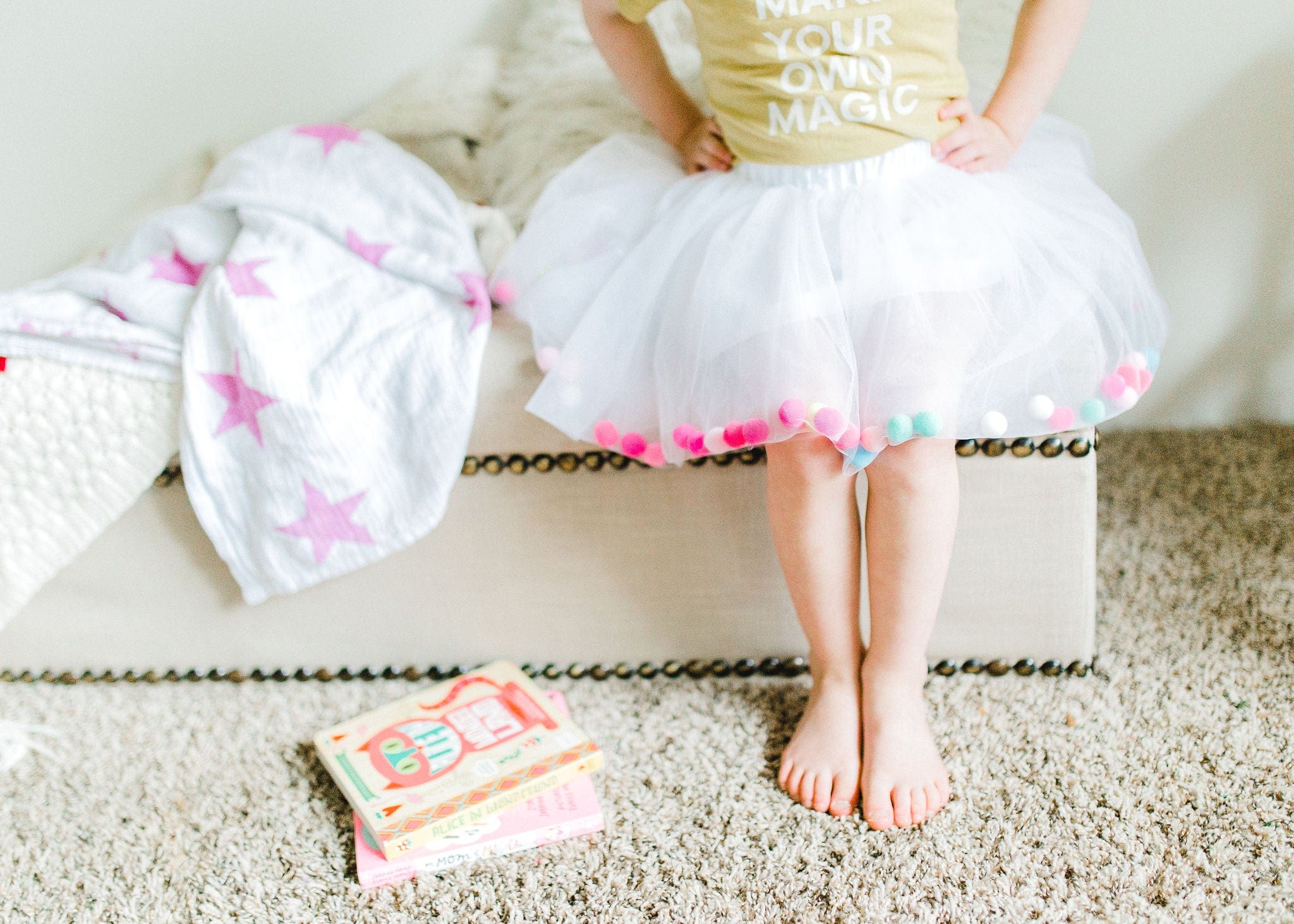 white pom pom tutu, birthday gift for girls, tutu skirt, white skirt toddler, kids tutu, cake smash outfit, birthday outfit for girls, first birthday set, baby tutu, pom pom skirt, hair bows for girls, pom pom bows